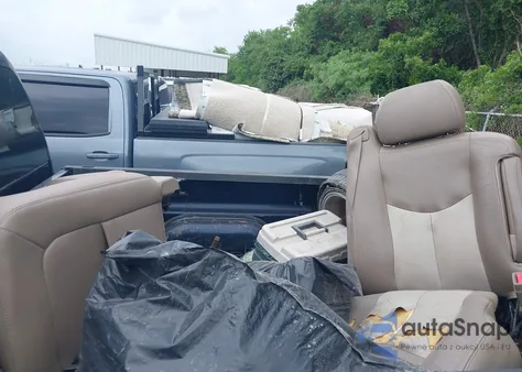 2006 Chevrolet Silverado 1500 Lt1 from USA, damaged, VIN 2GCEC13T861237695